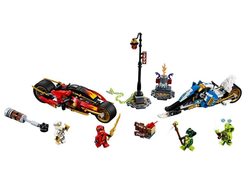 LEGO NINJAGO - Motociclete Blade si snowmobilul 70667