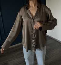 Блузка шелковая от Zara.