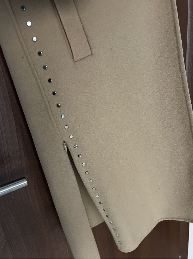 Дамски елеци Massimo Dutti и Zara