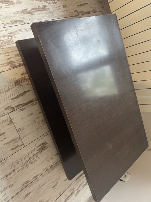 Donez masuta de cafea pt living din pal