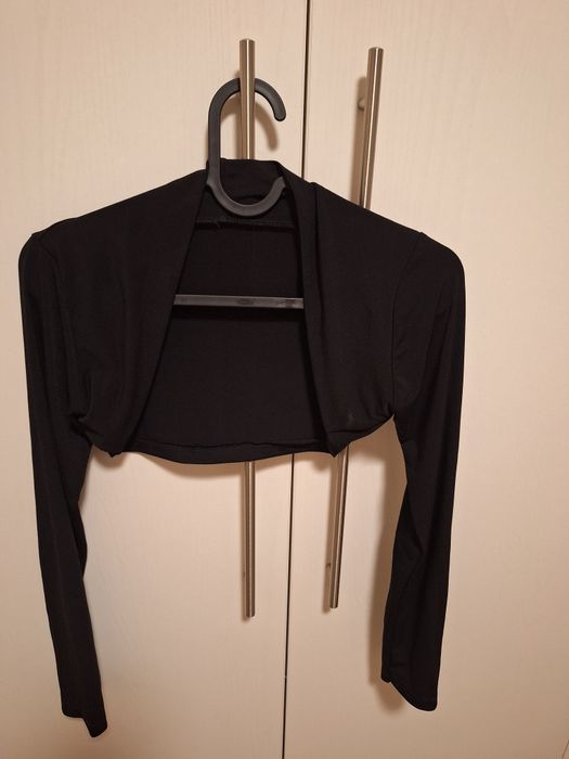 Рокля и топ с пайети +подарък ръкави  Обща цена 20лв