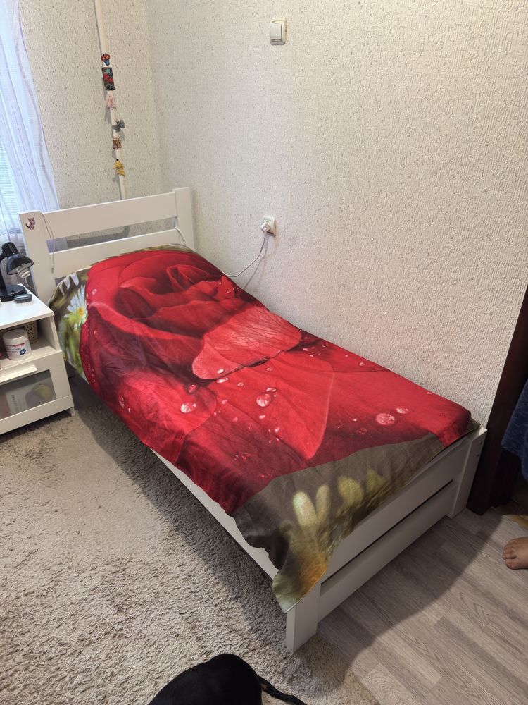 Продам кравать с матрасом