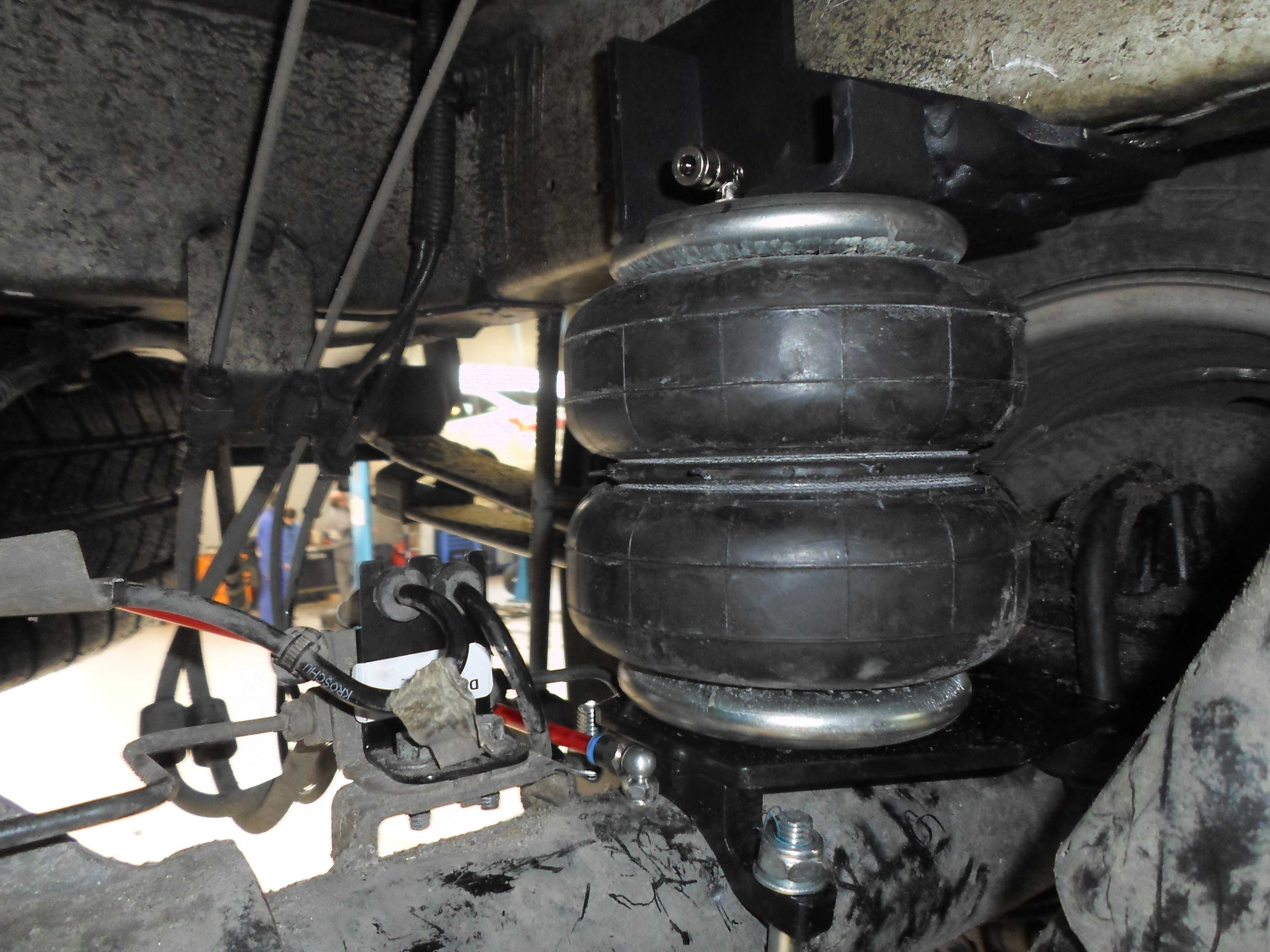 Perne aer suplimentare Ford Transit 2014 -prez, punte pe dublu