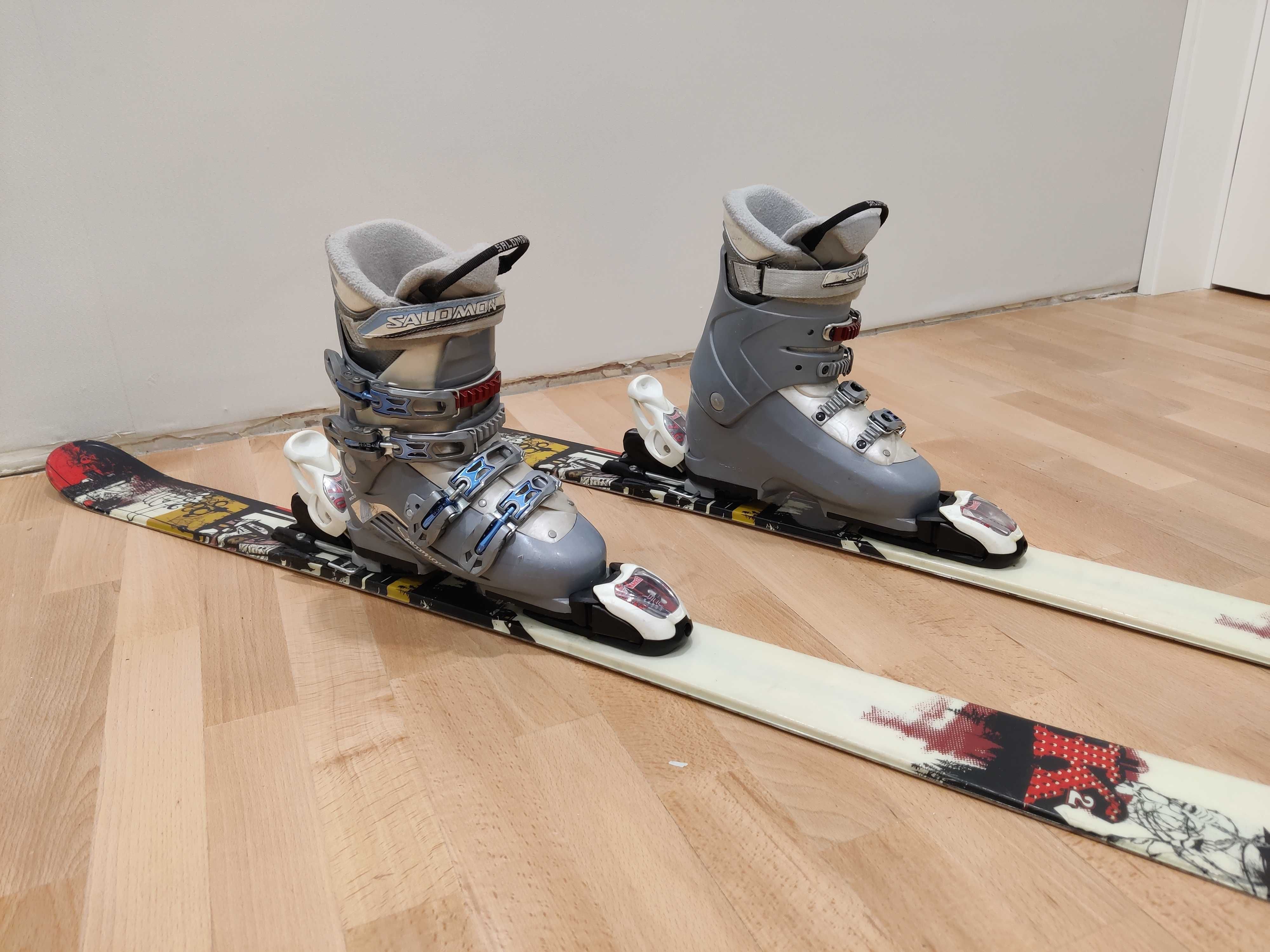 Горные лыжи женские K2, 147 см, крепления и ботинки.