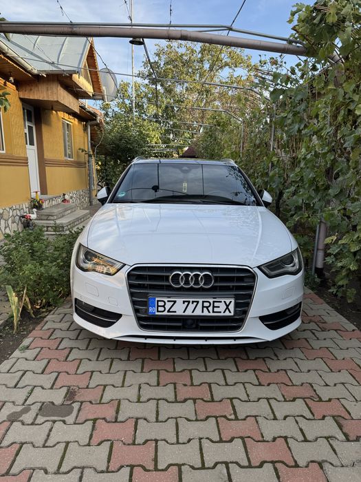 Audi A3 2.0 TDI Euro 6 (fără AdBlue), Distronic, B&O, Parkassist