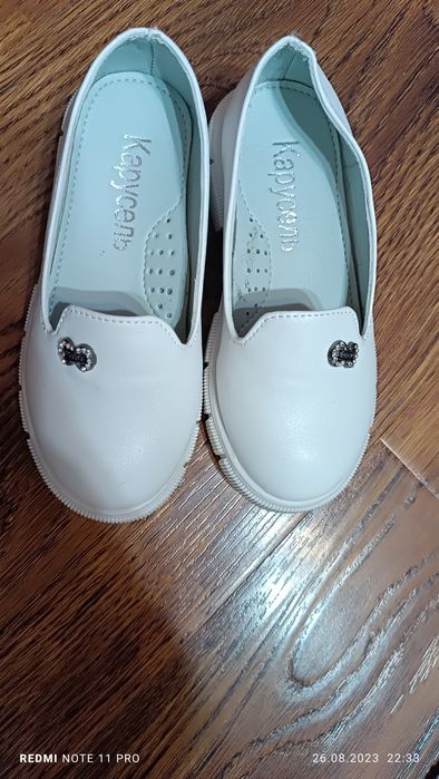 Туфли на девочку 28р