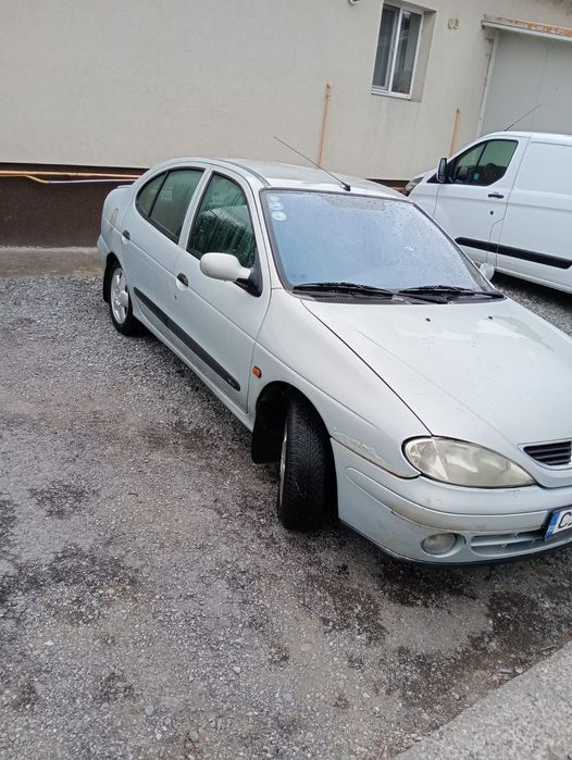 Vand sau schimb renault megane