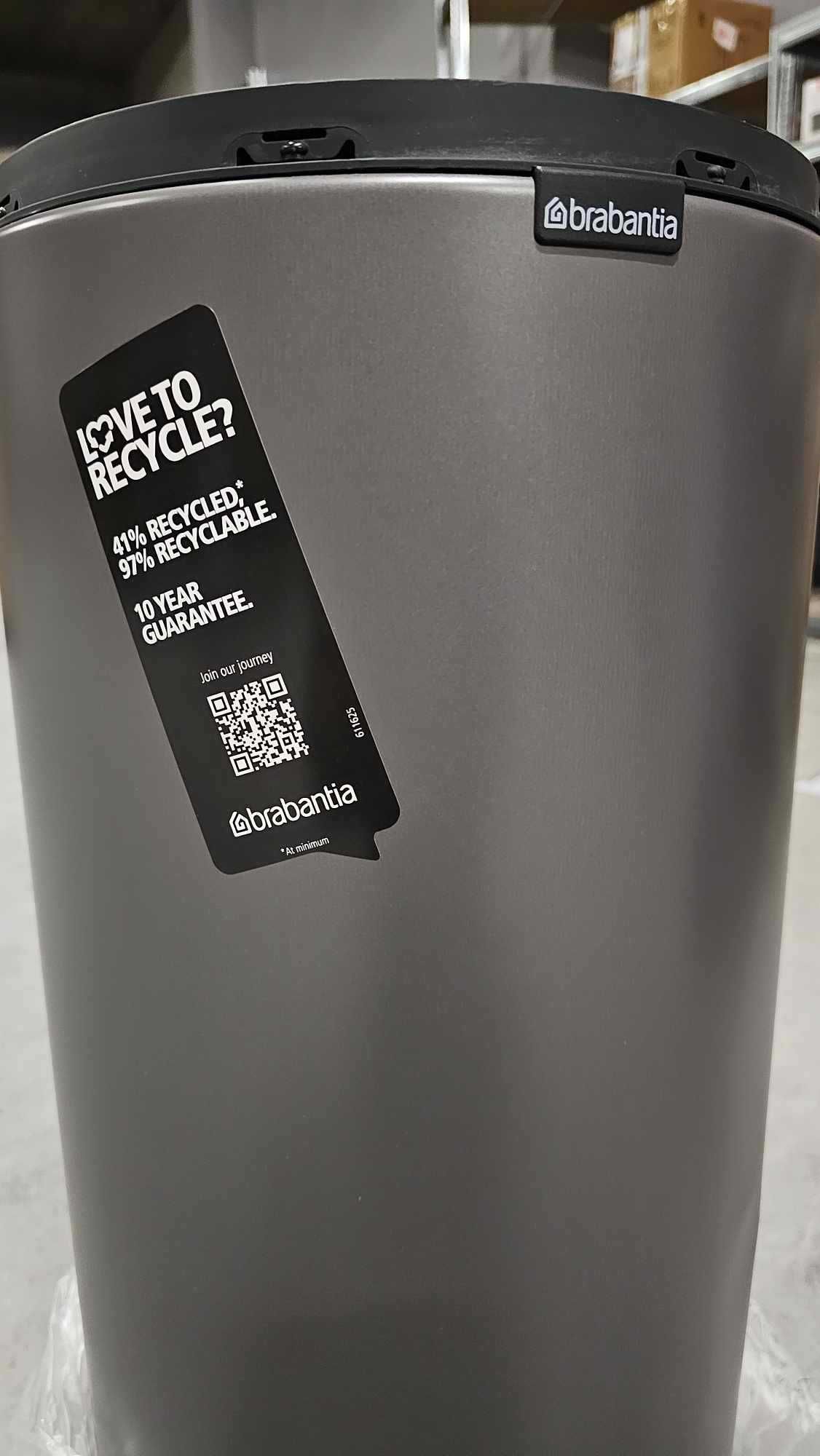 Кош за смет Brabantia Touch Bin New 30L, Platinum, Транспортен дефект