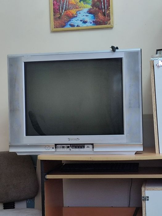 Телевизор PANASONIC б/у