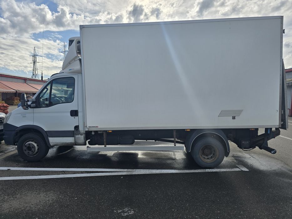 Vând iveco 70 c17