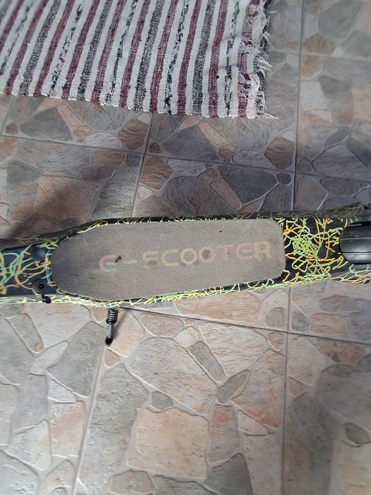 Trotinetă electrică