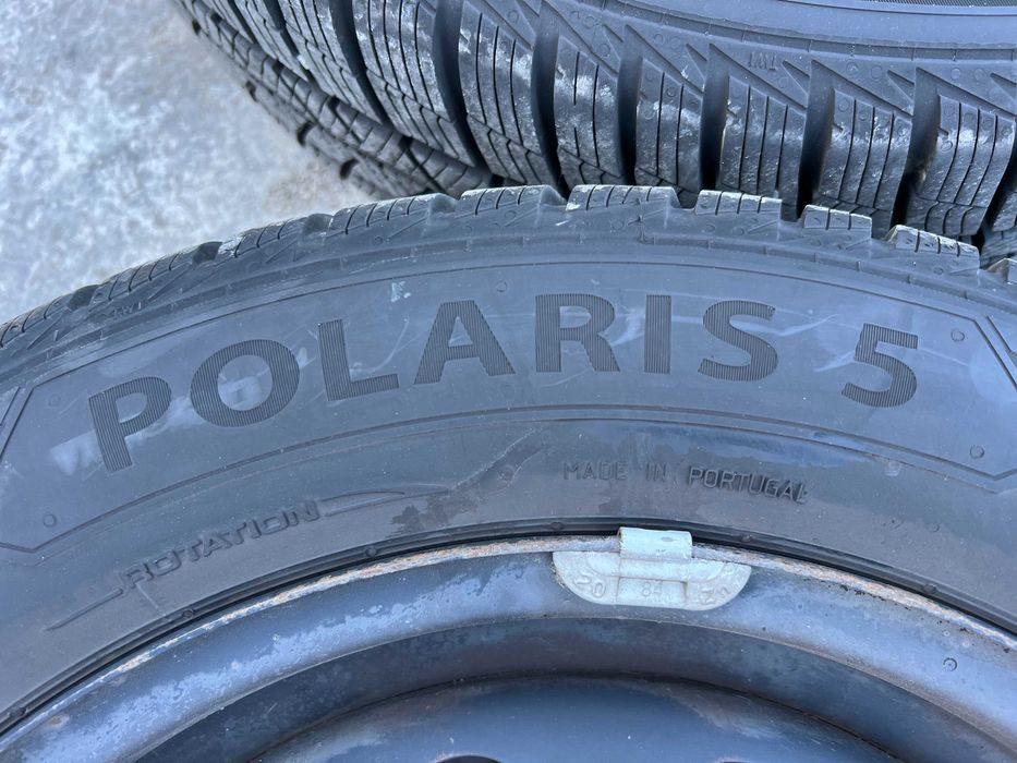 Джанти със зимни гуми 205/55/16 с грайфер 8.82мм. от Хюндай/Hyundai!