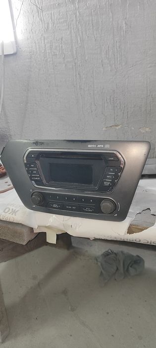 Магнитола Киа продам 15.000