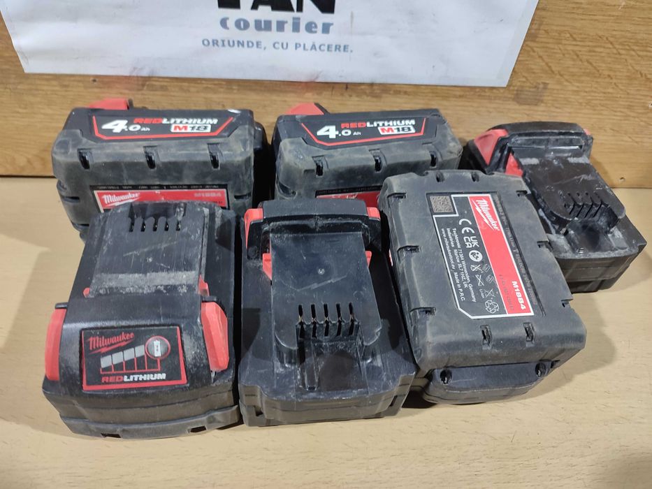 Milwaukee 4.0Ah 18V 72Wh M18B4 RedLithium acumulator baterie bormasina
