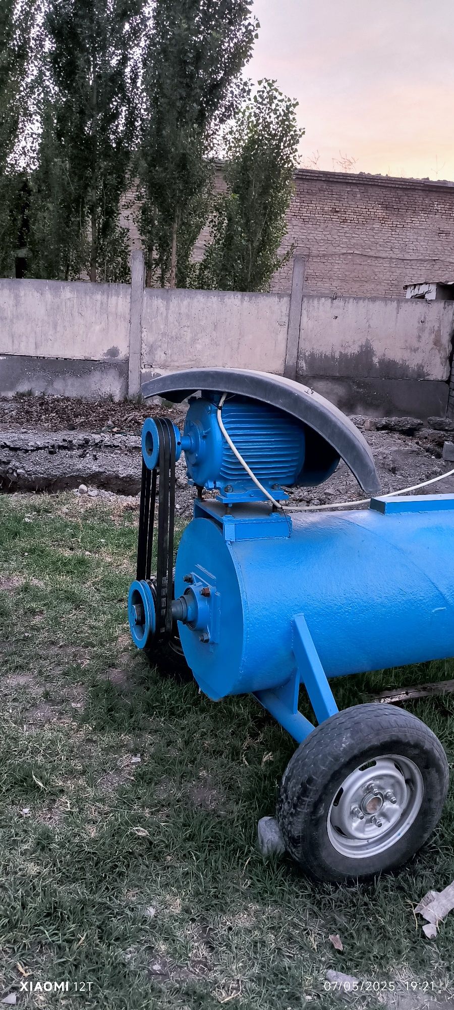 Sentra fuga rotor gilam yuvish uchun aparatlar tayyorlab beramiz