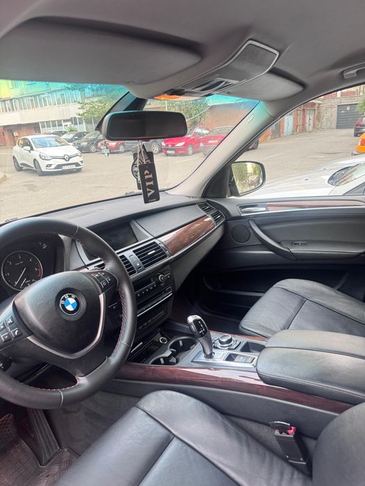 BMW X5 E70 2011 3.0d 245 cai