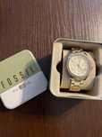 Vând ceas dama Fossil  original auriu cu pietre