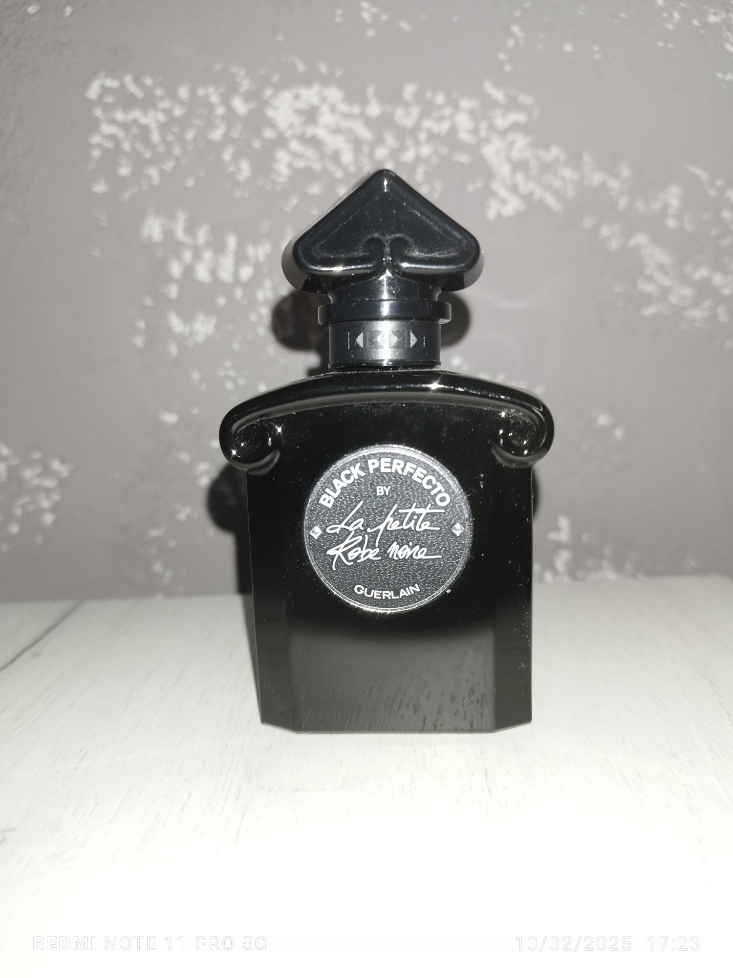 Guerlain La Petite Robe Noire Black Perfecto