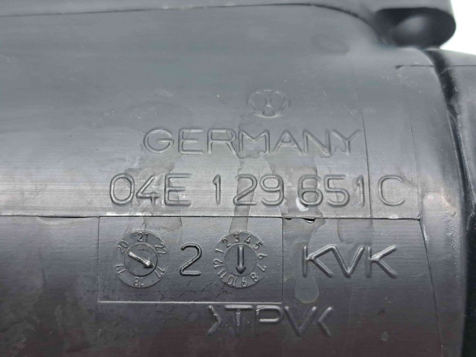 Tub admisie aer  Volkswagen Golf 7 (5G) [Fabr 2014-prezent] 04E129651C