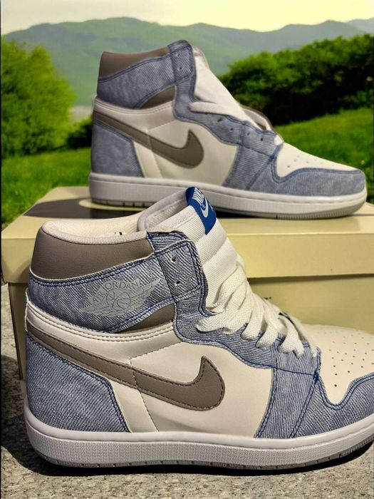 Adidasi Nike Jordan 1 High Hyper Royal - Adidasi Unisex Noi