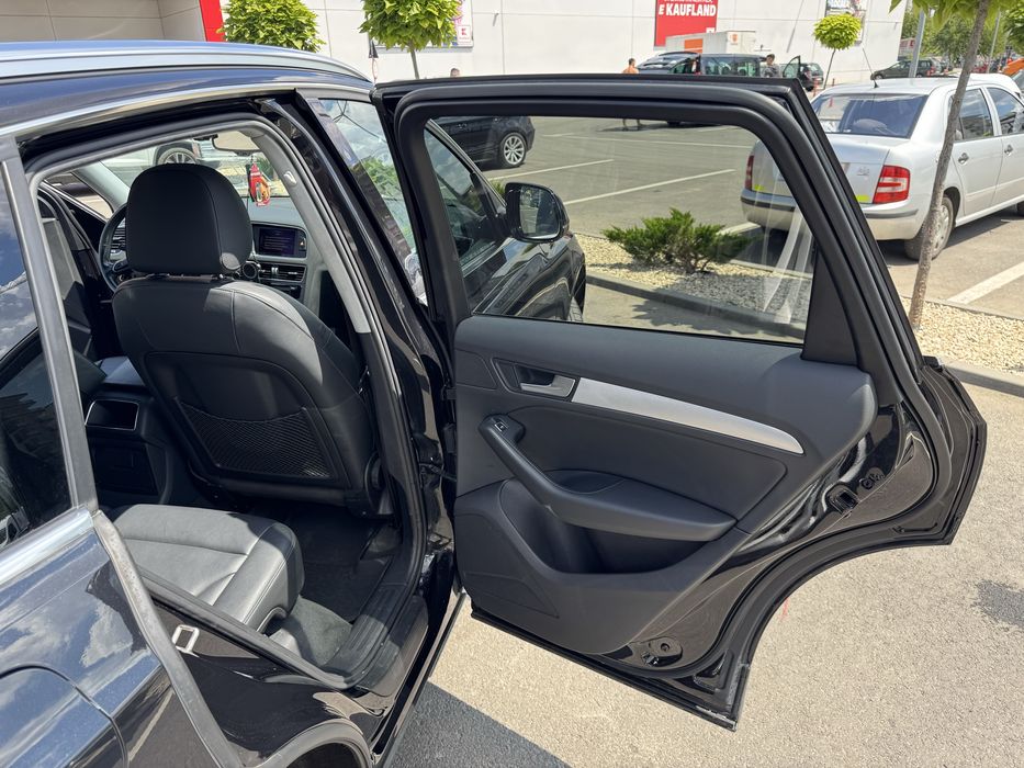 Vand audi Q5 2012 model 2013