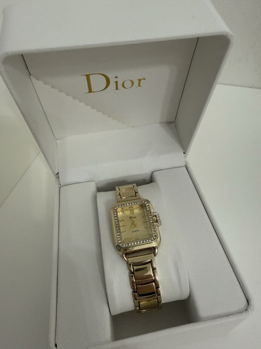 Часы dior DIOR