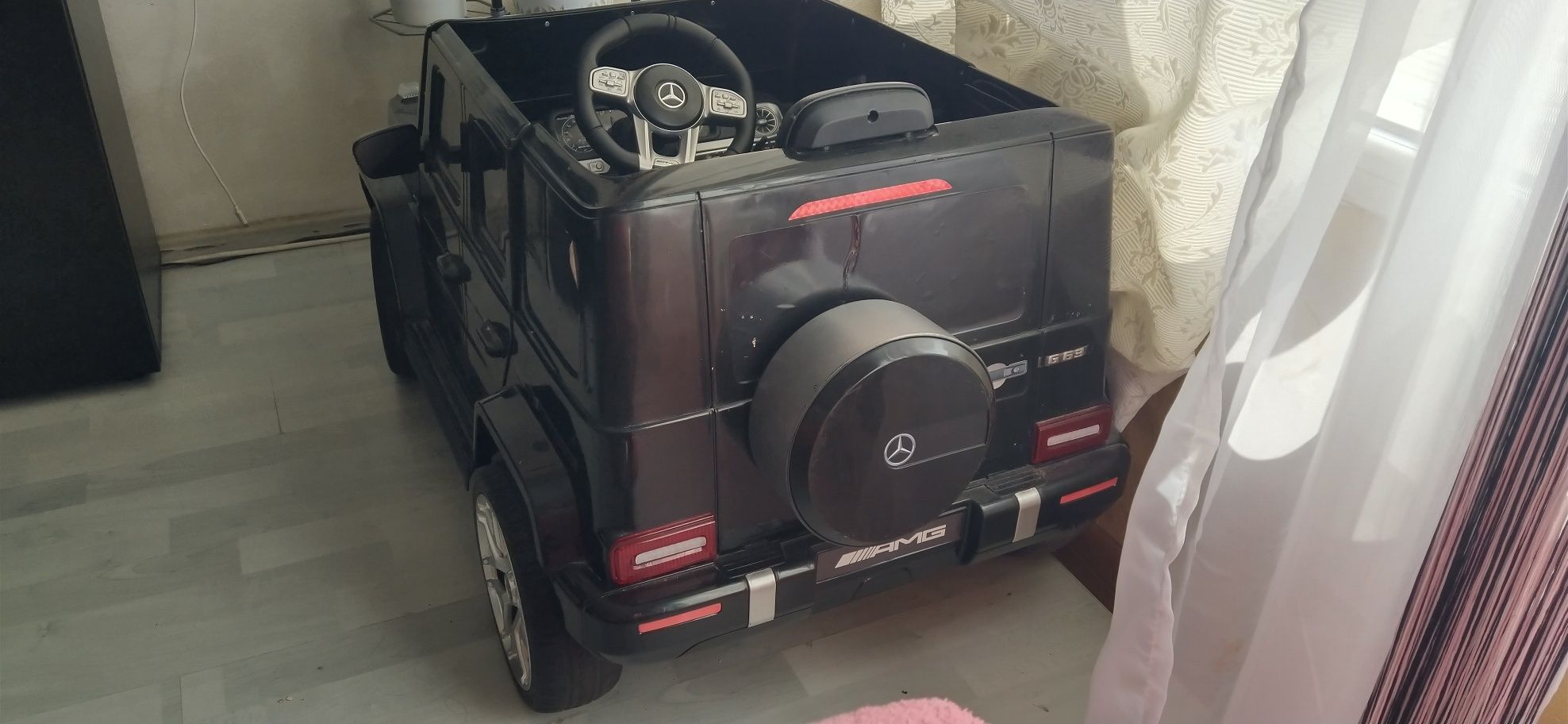 Акумулаторен детски джип Mercedes Benz G63 12V