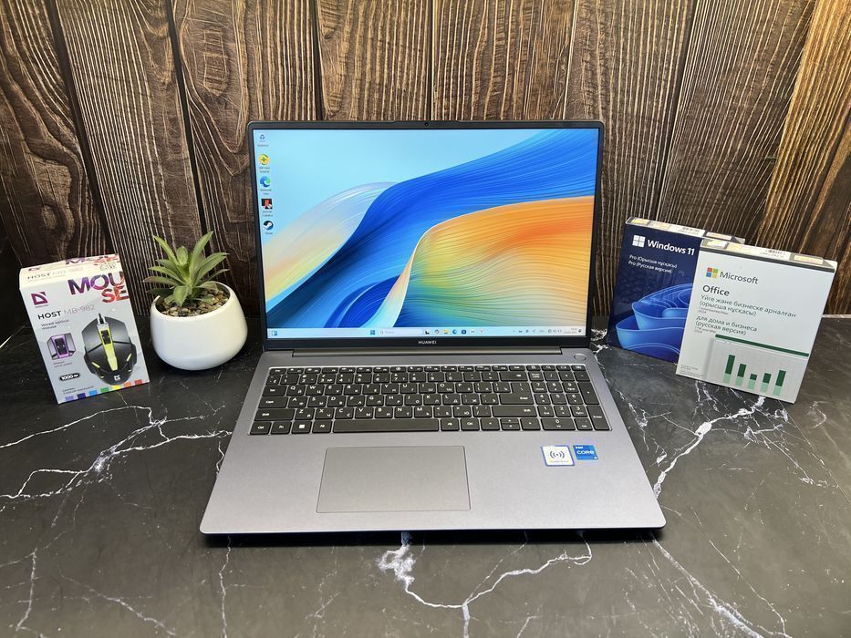Ноутбук бизнес класса HUAWEI MateBook D16 | Core i5-12450H | 8GB | 512
