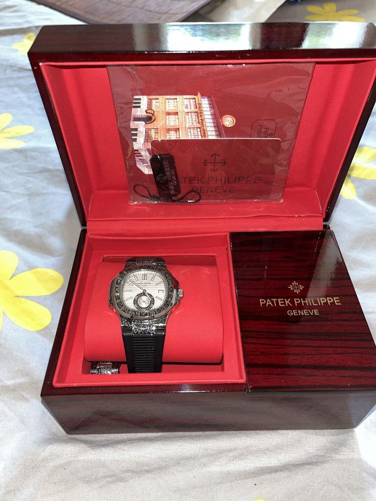 часы Patek Philippe geneve