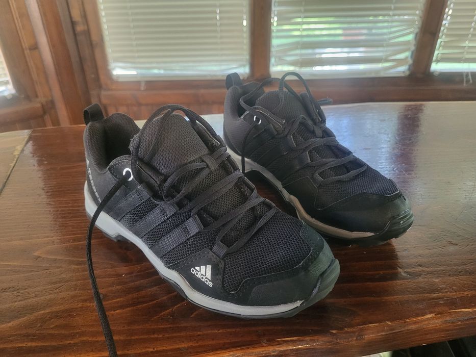 Детски обувки Adidas terrex