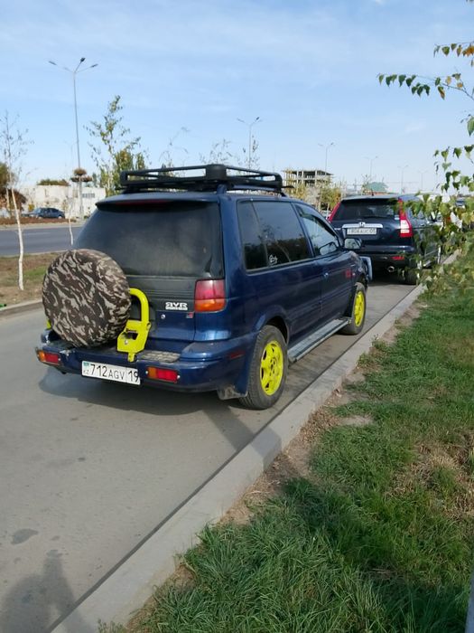 Митсубиси Рвр 95 год