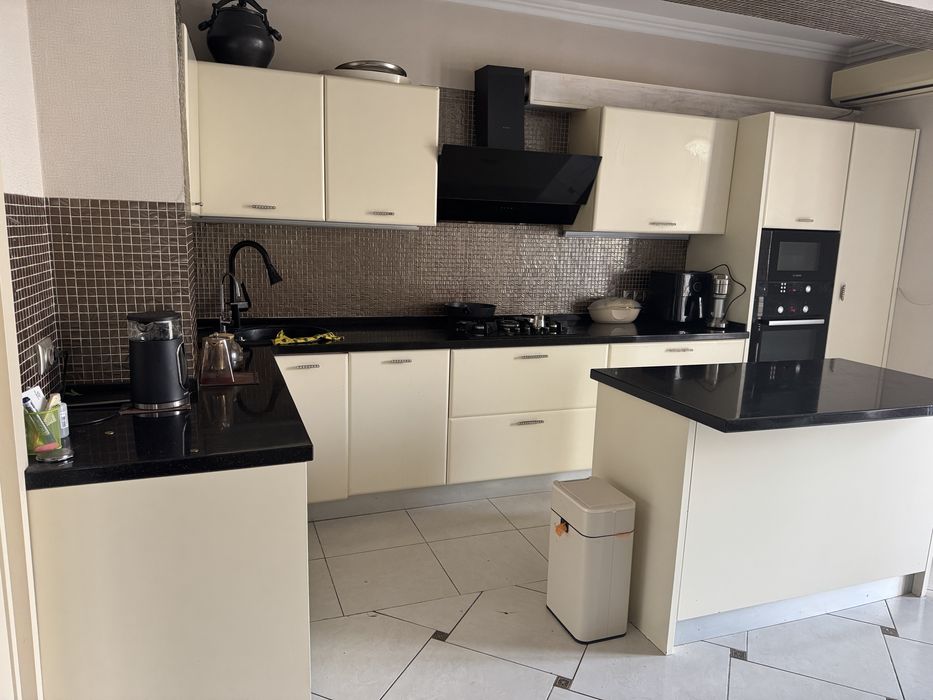 Продам кухонный гарнитур