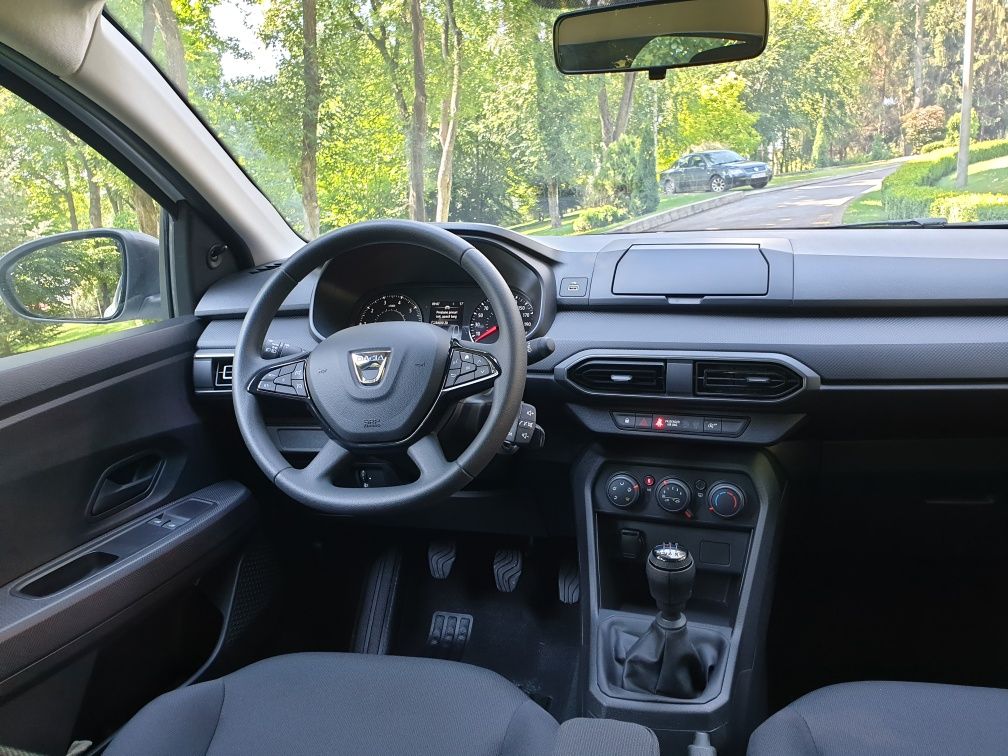 Dacia Sandero,  an 2023, 2700 KM, 1.0 BENZINA,Manuala