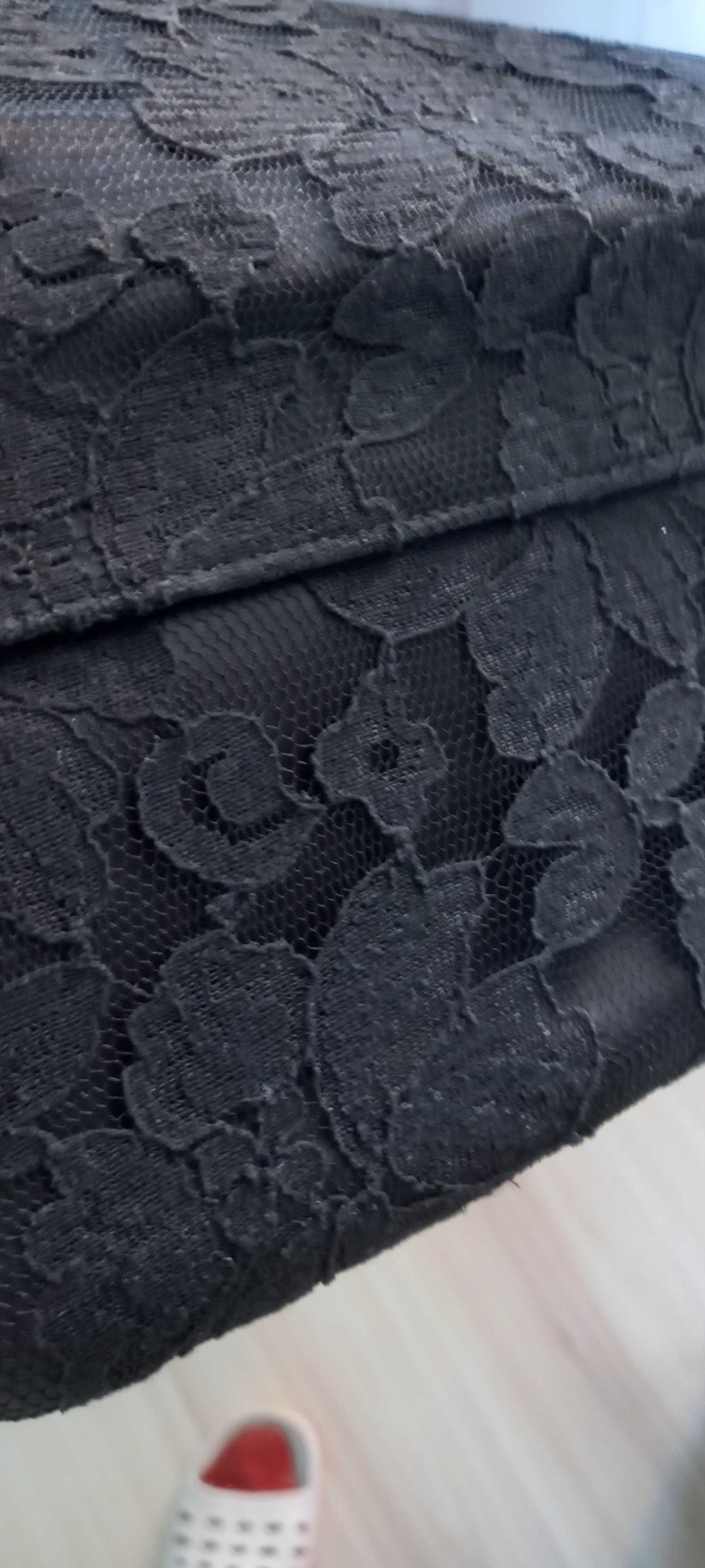 Черна , изящна официална чантичка-портмоне от дантела