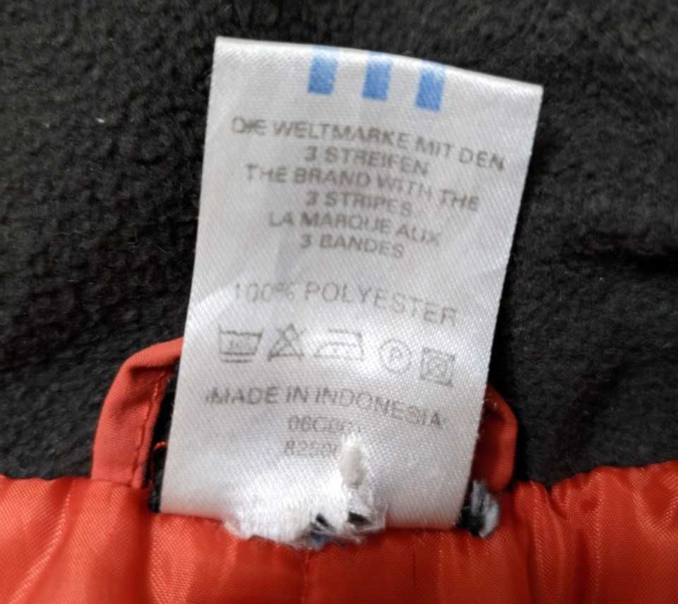 Продам куртку Adidas (Оригинал)