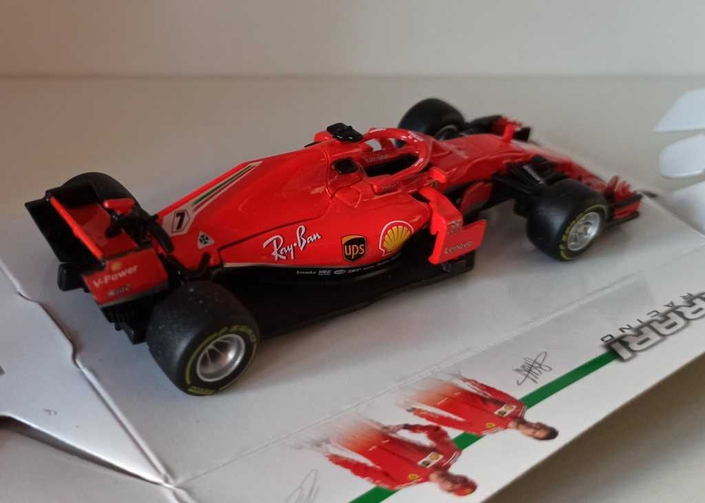 Macheta Ferrari SF71H Formula 1 2018 Kimi Raikkonen - Bburago F1 1/43
