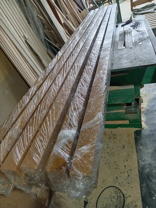 Деревянная мебель.