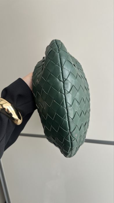 Bottega Veneta mini Jodie естествена кожа