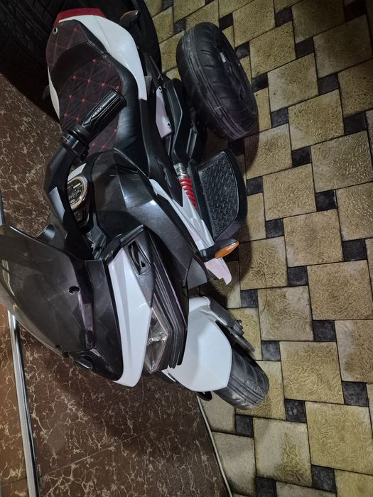 Продаётся детский мотоцикл (трицикл)