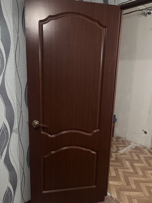 Продам межкомнатные двери-3 шт