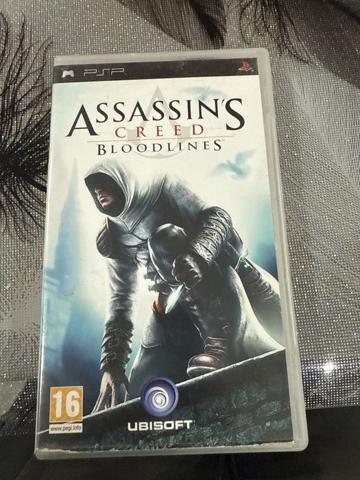 psp Използван Ама работи само батерията му е малко счупен