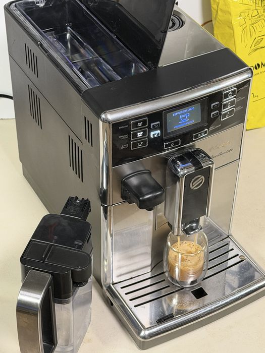 Кафемашина кафе автомат Saeco PicoBarista с гаранция