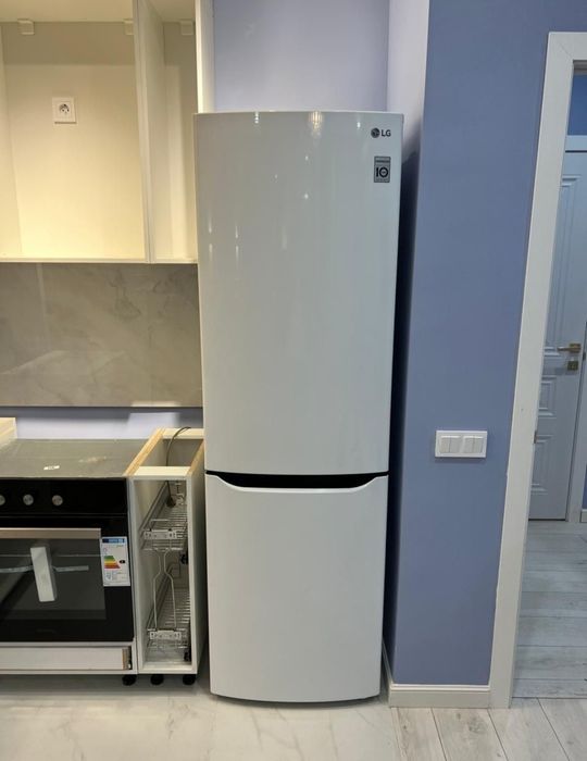 Холодильник LG...