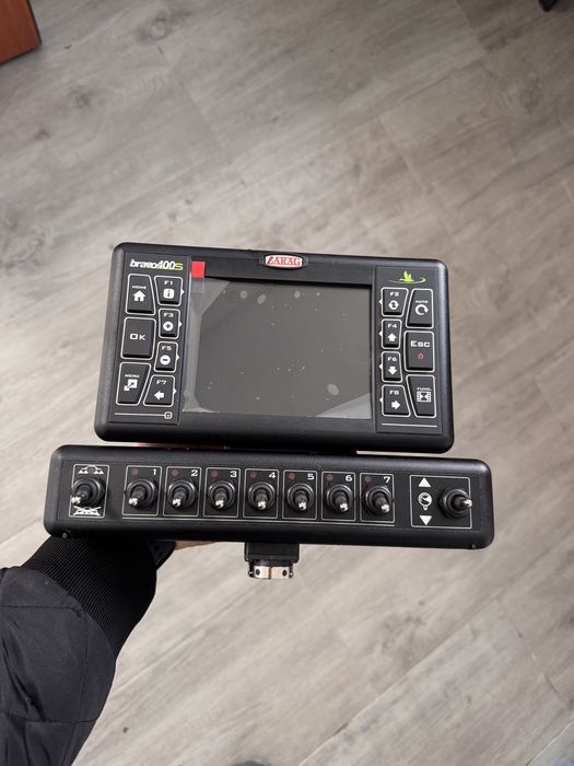 Calculator cu GPS Bravo 400s 7 sectii erbicidator