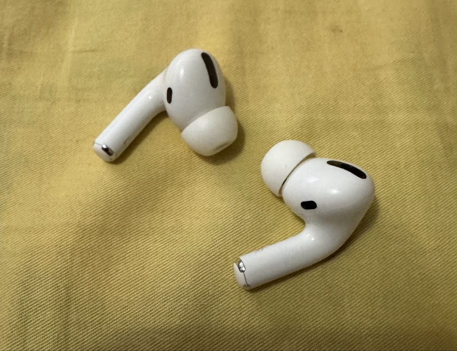 Airpods Pro (Original, lightning)