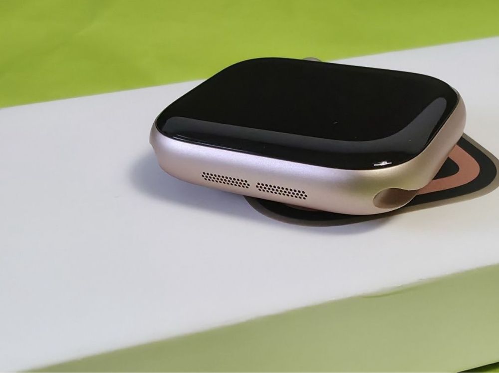 КАТО НОВ 100% 42mm Apple watch 10 GPS Гаранция Yettel 2027 Rose Gold