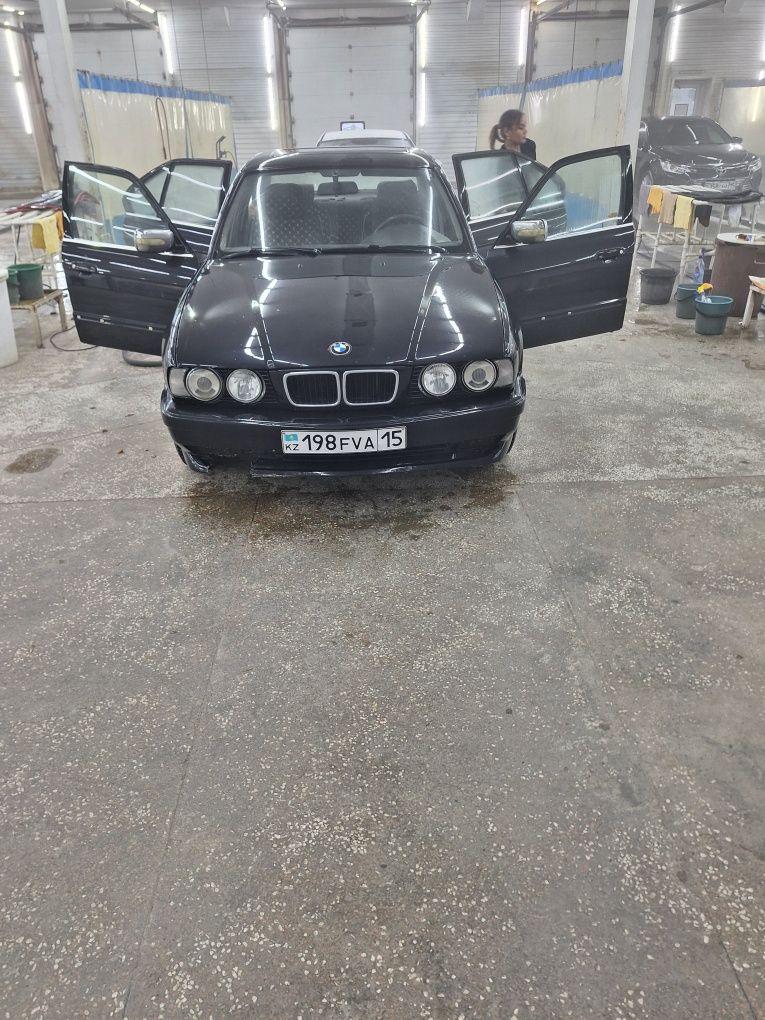 Продаётся бмв е 34