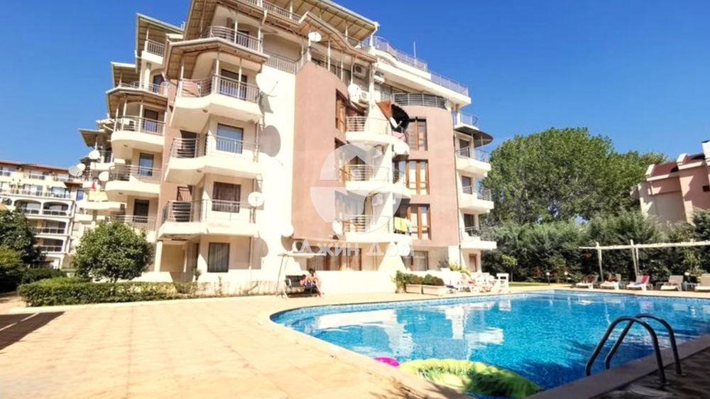 Продава се Тристаен апартамент в к.к. Слънчев бряг - 88 кв.м за 921 €/кв.м - Снимка #8