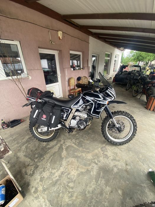 Aprilia pegaso 650 /schimb sau vand