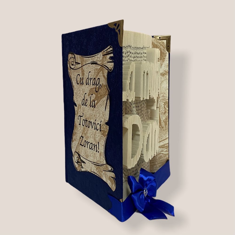 Carte sculptata personalizata cadou - Book folding Romania